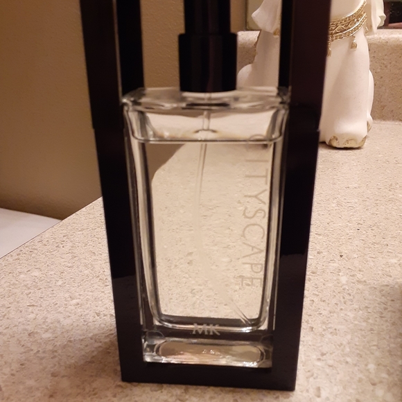 MK mens fragrance spray - Picture 4 of 5